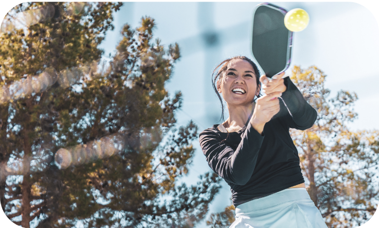 Start learning pickleball in a fun and free lesson!